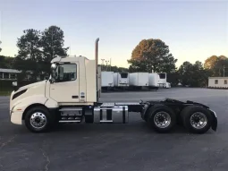 Used 2020 Volvo VNL 300 Day Cab in Conley Georgia