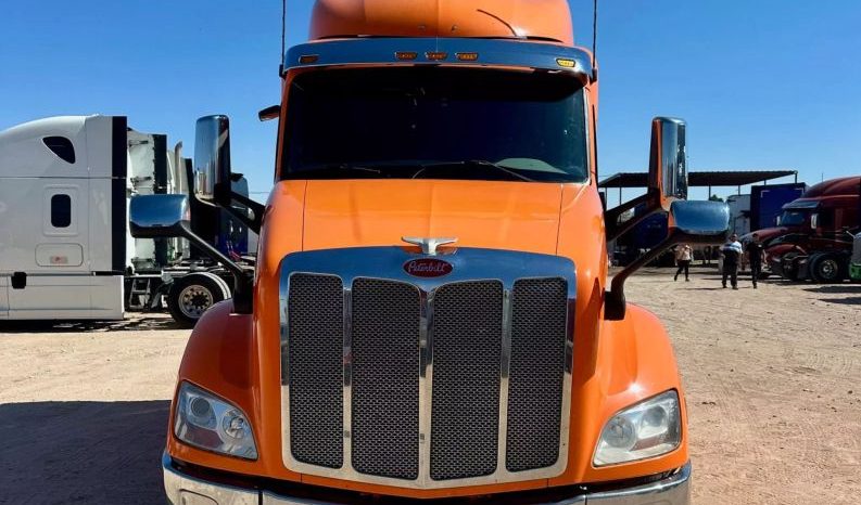 
								Used 2019 Peterbilt 579 Sleeper in El Paso Texas full									