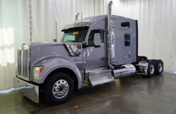 New 2025 Kenworth W990 Sleeper in Pueblo Colorado