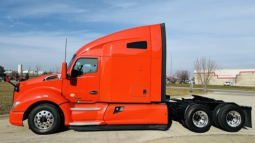 Used 2021 Kenworth T680 Sleeper in Olathe Kansas