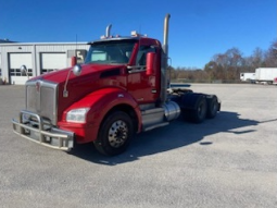 Used 2020 Kenworth T880 Day Cab in Battleboro North Carolina