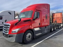 Used 2021 Freightliner Cascadia Evolution Sleeper in Cincinnati Ohio