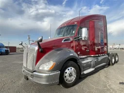 Used 2022 Kenworth T680 Sleeper in Phoenix Arizona