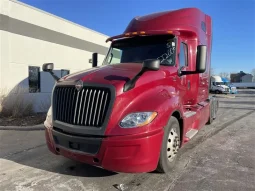 Used 2022 International LT Sleeper in Bolingbrook Illinois