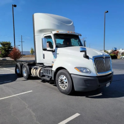 Used 2018 International LT625 Day Cab in Phoenix Arizona