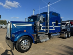 Used 2023 Kenworth W900L Sleeper in Dallas Texas