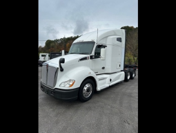 Used 2020 Kenworth T680 Sleeper in Chattanooga Tennessee