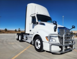 Used 2021 Kenworth T680 Day Cab in Englewood Colorado