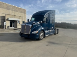 Used 2022 Kenworth T680 Sleeper in Kingsport Tennessee