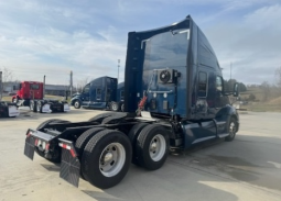 Used 2022 Kenworth T680 Sleeper in Kingsport Tennessee