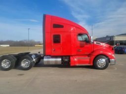 Used 2021 Kenworth T680 Sleeper in Fontana California