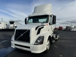 Used 2012 Volvo VNL 300 Day Cab in Troy Illinois