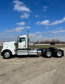 New 2025 Kenworth W900L Day Cab in Jonesboro Arkansas