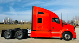 Used 2021 Kenworth T680 Sleeper in Olathe Kansas