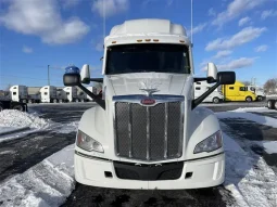 Used 2023 Peterbilt 579 Sleeper in Bolingbrook Illinois