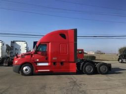 Used 2022 Freightliner Cascadia Sleeper in French Camp California