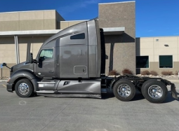 Used 2019 Kenworth T680 Sleeper in Omaha Nebraska