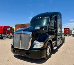 Used 2017 Kenworth T600 Sleeper in El Paso Texas