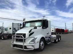 Used 2022 Volvo VNR 300 Day Cab in French Camp California