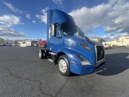 Used 2020 Volvo VNR42T Day Cab in Elizabeth New Jersey