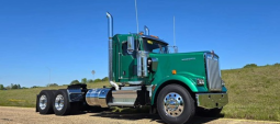 New 2025 Kenworth W900L Day Cab in Texarkana Texas