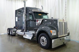 New 2025 Kenworth W990 Sleeper in Clinton North Carolina