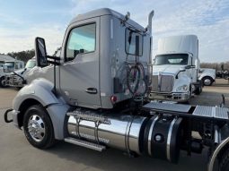 Used 2019 Kenworth T680 Day Cab in Longview Texas