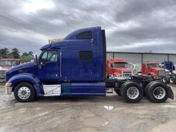 Used 2006 Peterbilt 387 Sleeper in Porter Texas