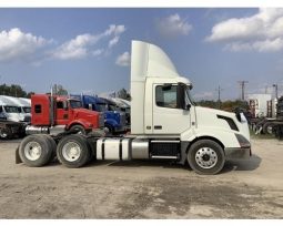 Used 2014 Volvo VNL Day Cab in Porter Texas