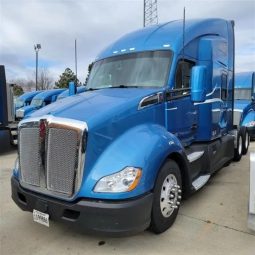 Used 2021 Kenworth T680 Sleeper in Tampa Florida