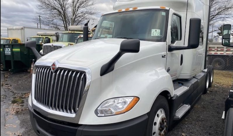 
								Used 2019 International LT625 Sleeper in Hartford Connecticut full									