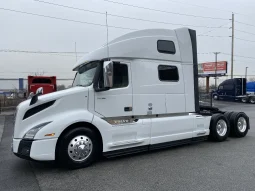Used 2023 Volvo VNL64T860 Sleeper in North Bergen New Jersey