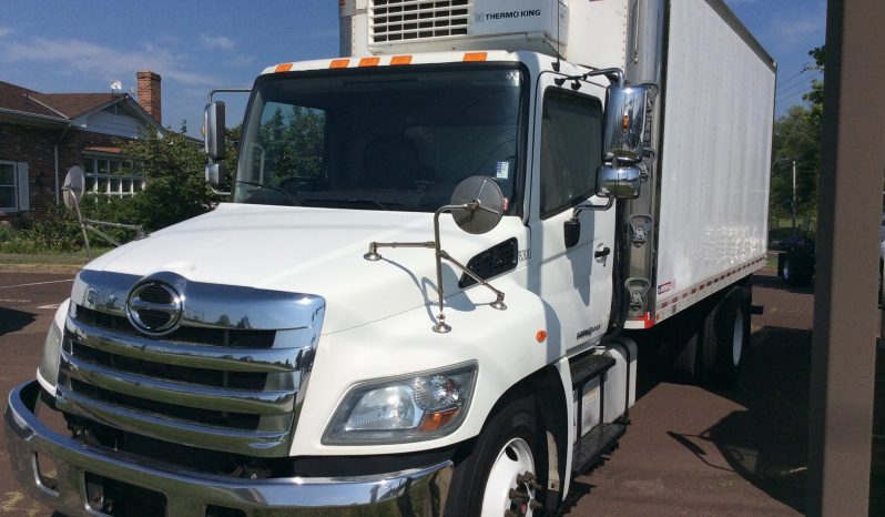 
								Used 2018 Hino 268A Reefer Truck in PENNSAUKEN Nueva Jersey full									