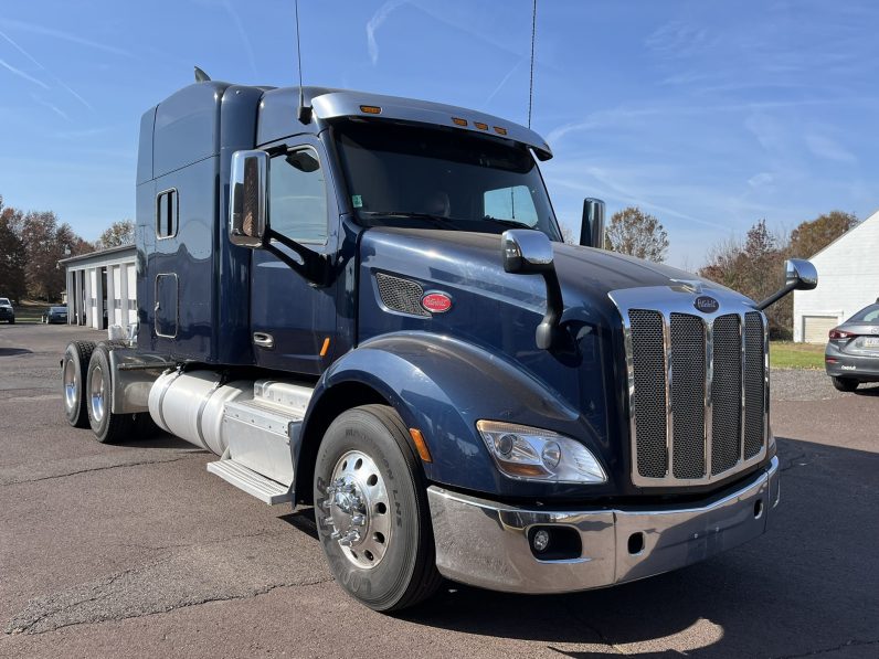 
								Used 2016 Peterbilt 579 Sleeper in TRENTON Nueva Jersey full									