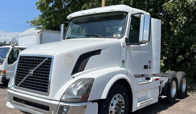 
								Used 2011 Volvo VNL64t Day Cab in SOUDERTON Pensilvania full									
