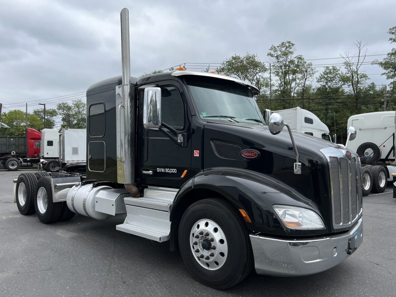 
								Used 2019 Peterbilt 579 Sleeper in PENNSAUKEN Nueva Jersey full									