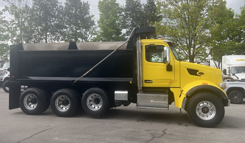 
								Used 2017 Peterbilt 567 Dump Truck in Barrington Illinois full									