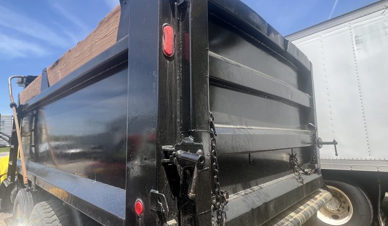 
								Used 2017 Peterbilt 567 Dump Truck in Barrington Illinois full									