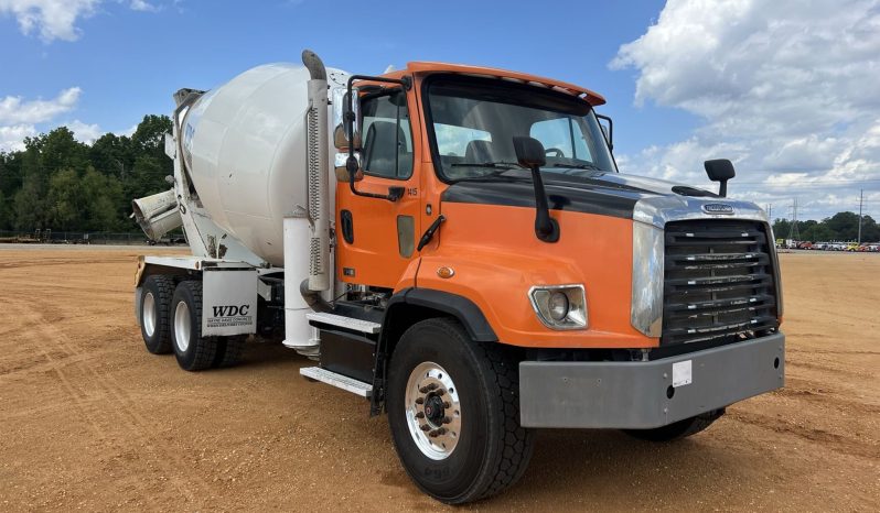 
								Used 2017 Freightliner 114SD Construction Equipment in Manchester new hampshire full									