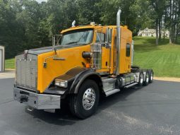 Used 2016 Kenworth T800 Sleeper in Manchester new hampshire