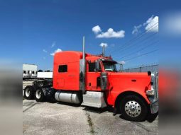 Used 2017 Peterbilt 389 Sleeper in Hazelwood Missouri