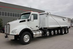 New 2026 Kenworth T880 Dump Truck in Tolleson Arizona