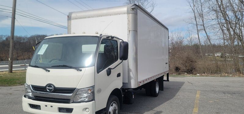 
								Used 2017 Hino Box Truck in Wappingers falls New York full									