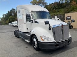 Used 2019 Kenworth T680 Sleeper in North Bergen New mexico