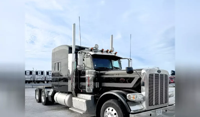 
								Used 2017 Peterbilt 389 Sleeper in Hazelwood Missouri full									