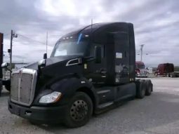 Used 2018 Kenworth T680 Sleeper in Dupo Illinois