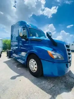 Used 2020 Freightliner Cascadia 126 Sleeper in Miami Florida