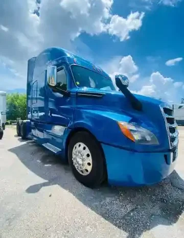 
								Used 2020 Freightliner Cascadia 126 Sleeper in Miami Florida full									