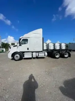 Used 2019 Freightliner CASCADIA 116 Sleeper in Miami Florida