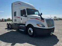 Used 2019 International LT Sleeper in Dupo Illinois